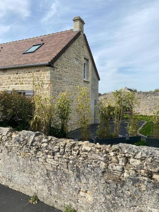 Jolie maison pour 4 à 6 personnes Ellon Esterno foto
