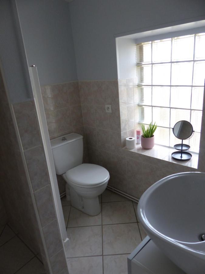 Jolie maison pour 4 à 6 personnes Ellon Esterno foto