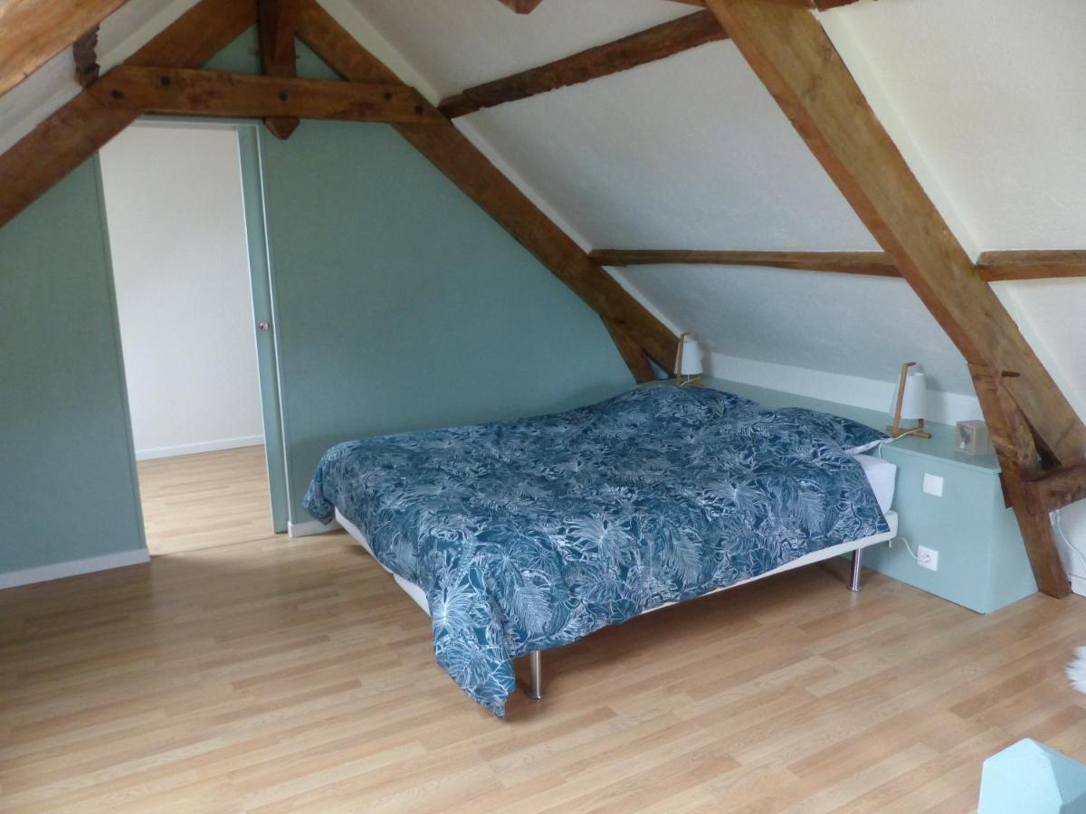 Jolie maison pour 4 à 6 personnes Ellon Esterno foto
